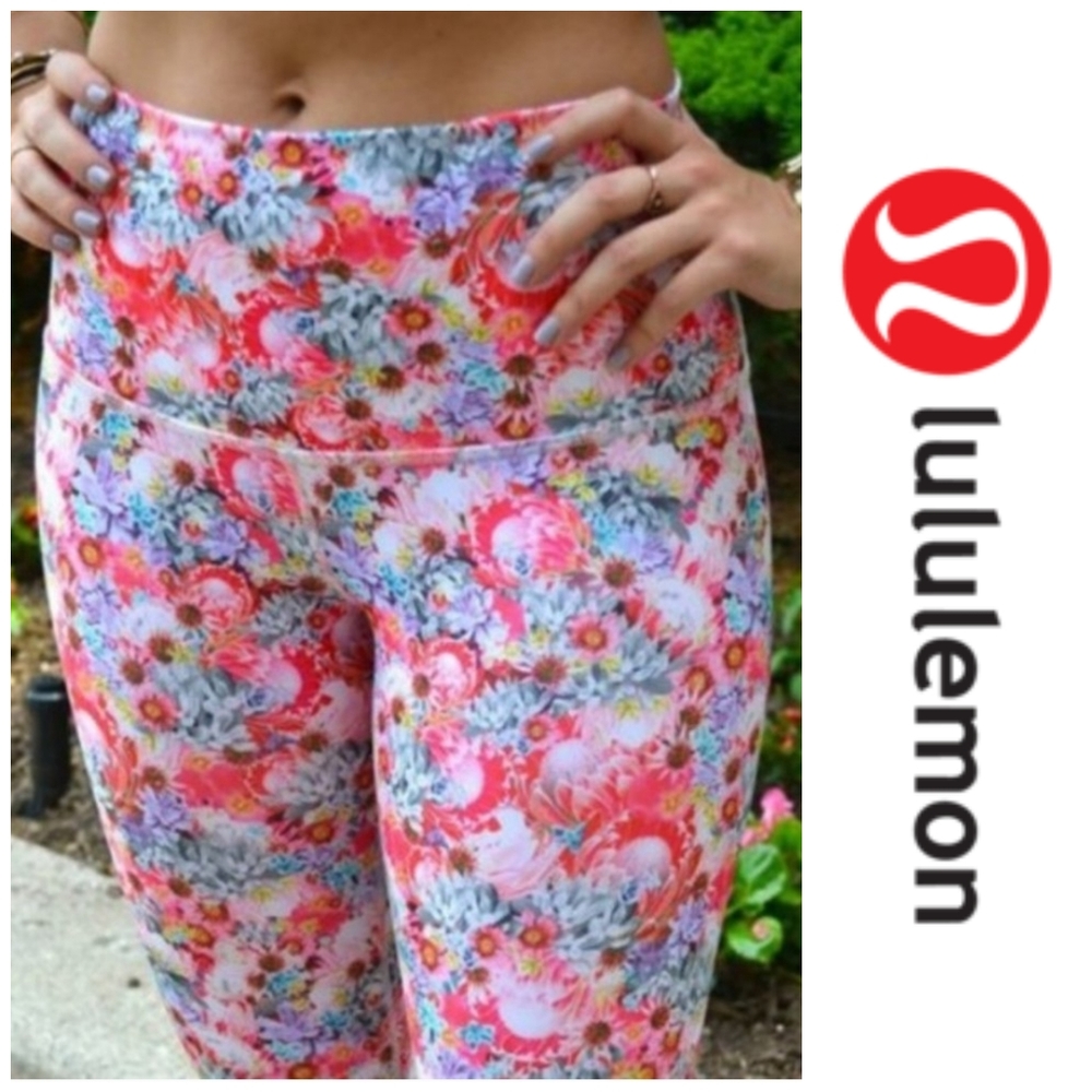 Lululemon Flowabunga Wunder Under Crops